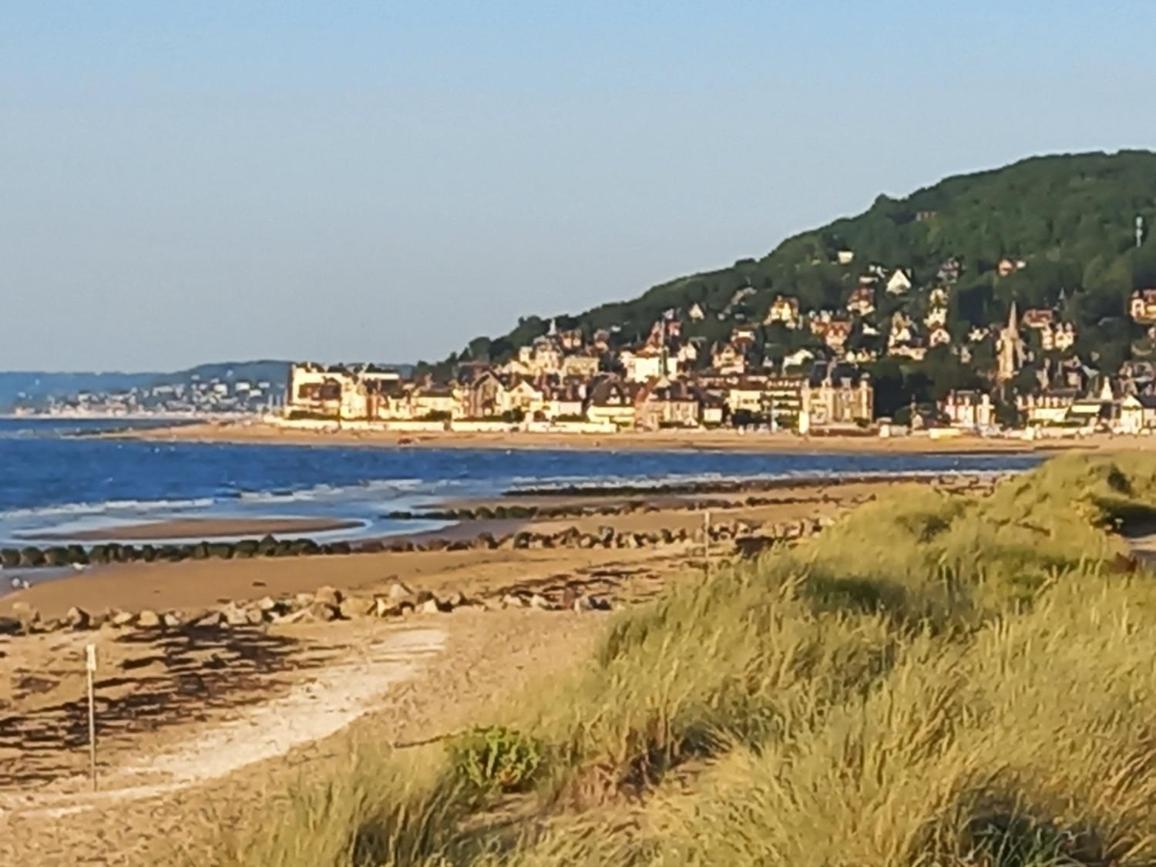 Bed and Breakfast O Douceurs Sucrees Cabourg Exterior foto